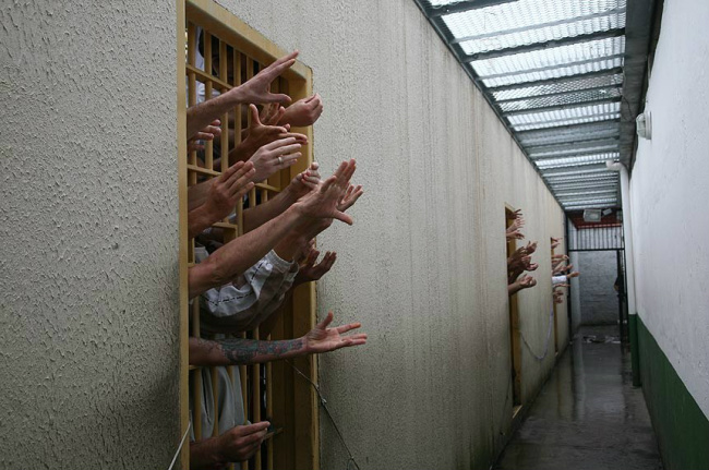 Privatização do Sistema Prisional Privatização do Sistema Prisional