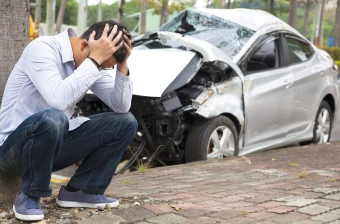 Cerca de 1,35 milhões de pessoas morrem a cada ano vítimas de acidentes no trânsito Entre 20 e 50 milhões de pessoas sofrem lesões em acidentes de trânsito por ano. Crédito Foto: Pixabay