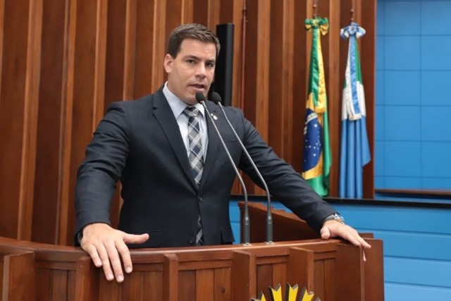 Capitão Contar apresenta emenda com duas alterações e suspende votação do PDV