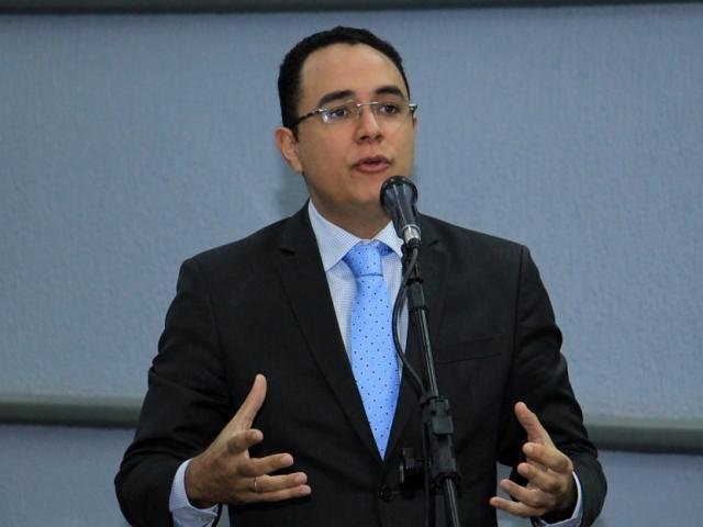 Odilon Jr. renuncia presidência do PDT e ao lado do pai mudará de partido Odilon Jr. renuncia presidência do PDT e ao lado do pai mudará de partido