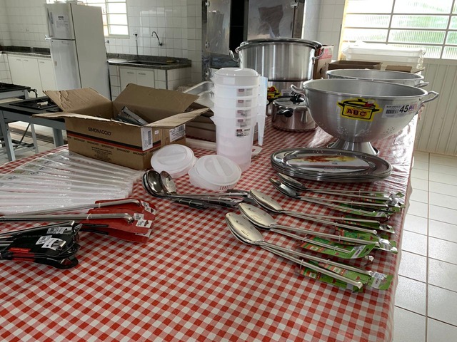 Com emenda de Otávio Trad Cotolengo adquire novos utensílios de cozinha Com emenda de Otávio Trad Cotolengo adquire novos utensílios de cozinha
