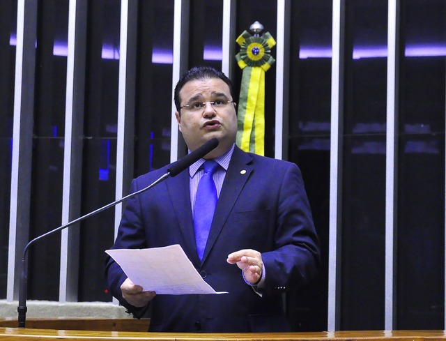 Fábio Trad é único deputado de MS entre os 100 cabeças do Congresso Nacional Fábio Trad é único deputado de MS entre os 100 cabeças do Congresso Nacional