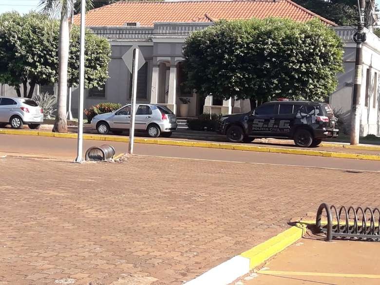 Prefeito diz não saber do que se trata operação no Município Prefeito diz não saber do que se trata operação no Município