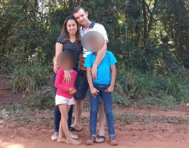 Dono de pizzaria que matou esposa em MS diz que tomou jurubeba e comprou arma para se vingar de xingamentos Vítima de feminicídio deixa filhos pequenos em MS — Foto: Polícia Civil/Divulgação