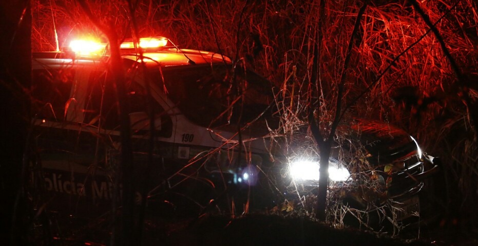 Feminicídio: Mulher é carbonizada e tem corpo em chamas encontrado pela filha Feminicídio: Mulher é carbonizada e tem corpo em chamas encontrado pela filha