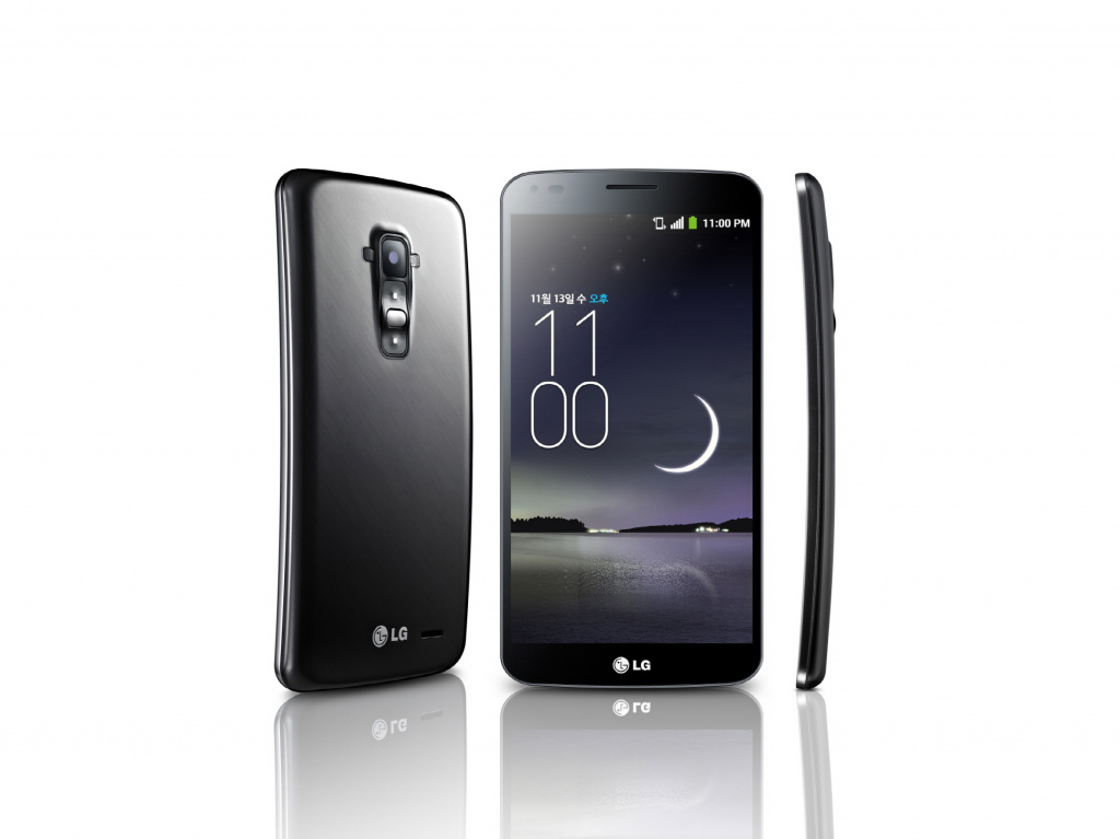Smartphone LG G Flex tem tela curva e chega aos EUA no segundo trimestre de 2014 (Foto: Gustavo Petró/G1)