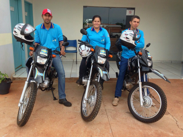 Nova Alvorada do Sul PANA NÃO TINHA AGORA TEM Três motos Bros para agilizar os trabalhos dos agentes comunitários de saúde na sede do distrito, assentamentos e fazendas.