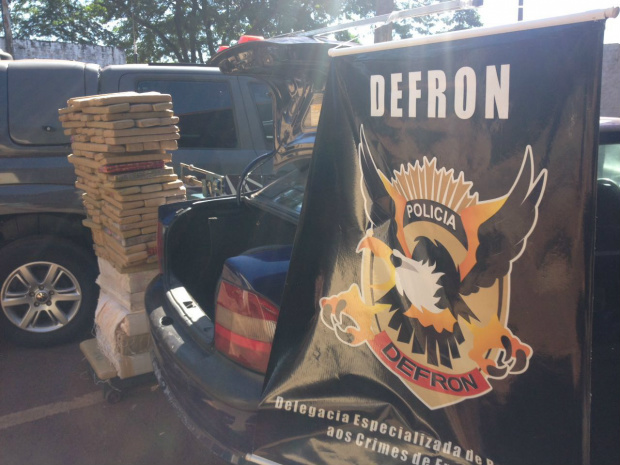 DEFRON apreende 200Kg de Maconha na MS 164