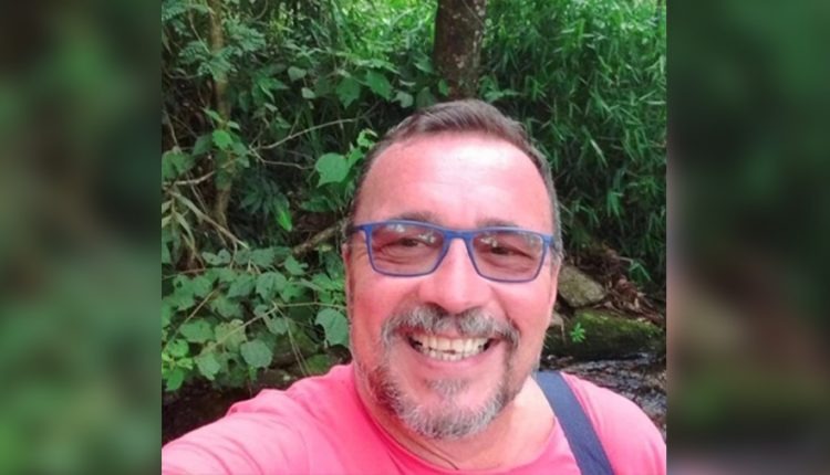 Paciente filmou abuso de médico em exame de mama, mas caso está parado desde 2015 Paciente filmou abuso de médico em exame de mama, mas caso está parado desde 2015