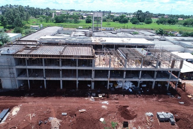 Bancada de MS terá que "brigar em Brasília" para garantir hospital da mulher e da criança Bancada de MS terá que "brigar em Brasília" para garantir hospital da mulher e da criança