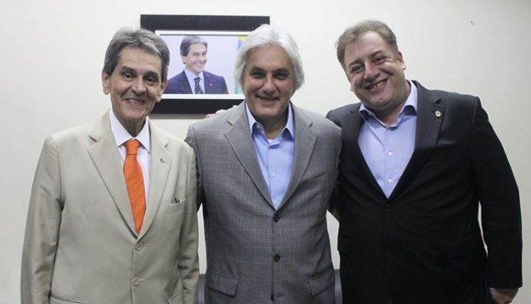 Roberto Jefferson, Delcídio e Deputado Estadual Neno Razuk. Foto Felipe Menezes, PTB Nacional