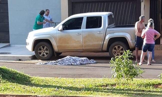 Empresário é executado a tiros perto de escola na fronteira Empresário é executado a tiros perto de escola na fronteira