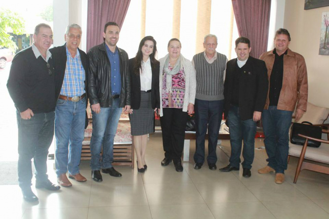 Prefeito Juvenal Neto busca desenvolvimento para Nova Alvorada do Sul Prefeito Juvenal Neto busca desenvolvimento para Nova Alvorada do Sul