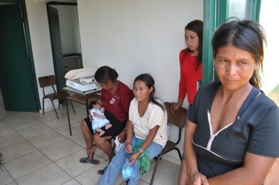 Indígenas aguardam atendimento médico, em vão. Foto: Ascom MPF/MS