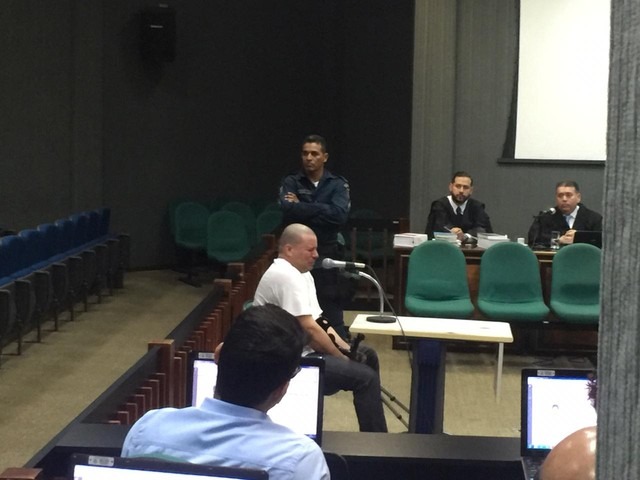 Réu pediu perdão e chorou durante julgamento em MS — Foto: Graziela Rezende/G1 MS