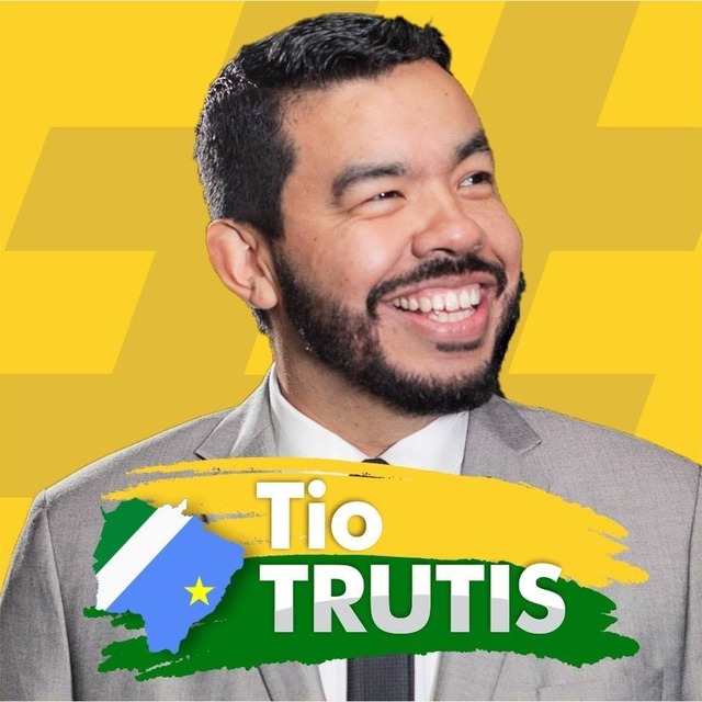 “Vaza-Áudio” Trutis diz que foi pressionado por Bolsonaro para assinar lista a favor de Eduardo Reprodução do Facebook
