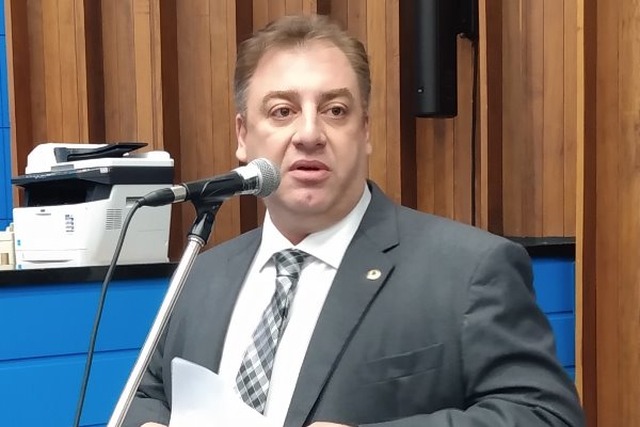 Neno Razuk solicita melhorias nas áreas de educação, saúde e infraestrutura para seis municípios Neno Razuk solicita melhorias nas áreas de educação, saúde e infraestrutura para seis municípios