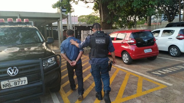 Preso, acusado de tentativa de feminicídio - Crédito: Adilson Domingos
