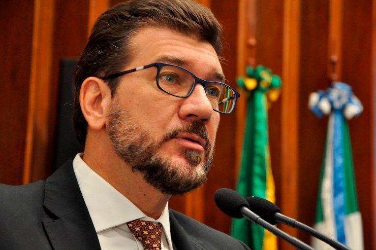 Deputado cai em blitz da Lei Seca, mas recusa bafômetro e perde Habilitação Deputado diz que bebeu apenas uma cerveja. (Foto: Arquivo Assembleia Legislativa)