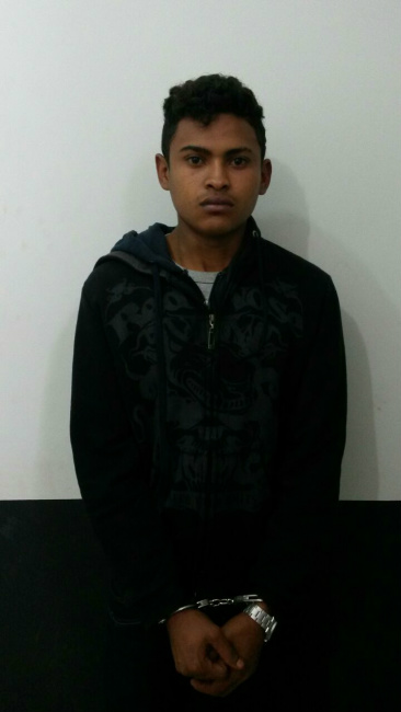 GOIANO É PRESO COM MACONHA NA FRONTEIRA Aldair de Souza Lima