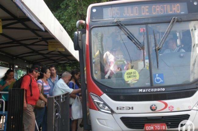Agereg quer subir passe de ônibus para R$ 4,11 e estudo está nas mãos de Marquinhos Agereg quer subir passe de ônibus para R$ 4,11 e estudo está nas mãos de Marquinhos