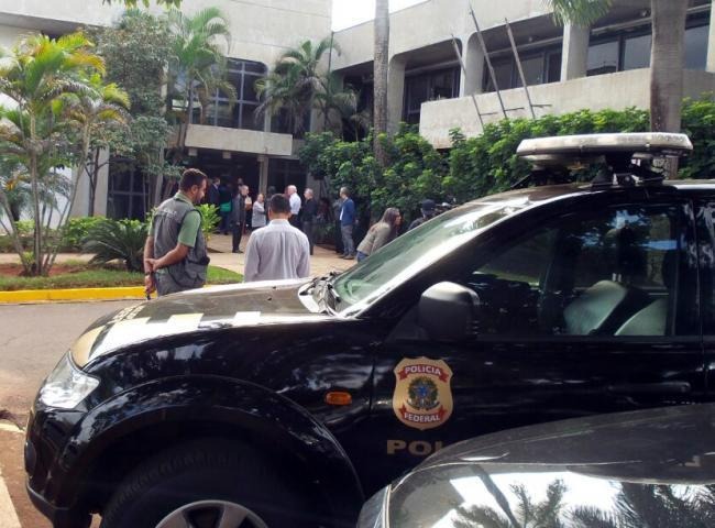 Durante a Operação Lama Asfáltica, documentos foram apreendidos na Agesul onde engenheiro atuava. (Divulgação)