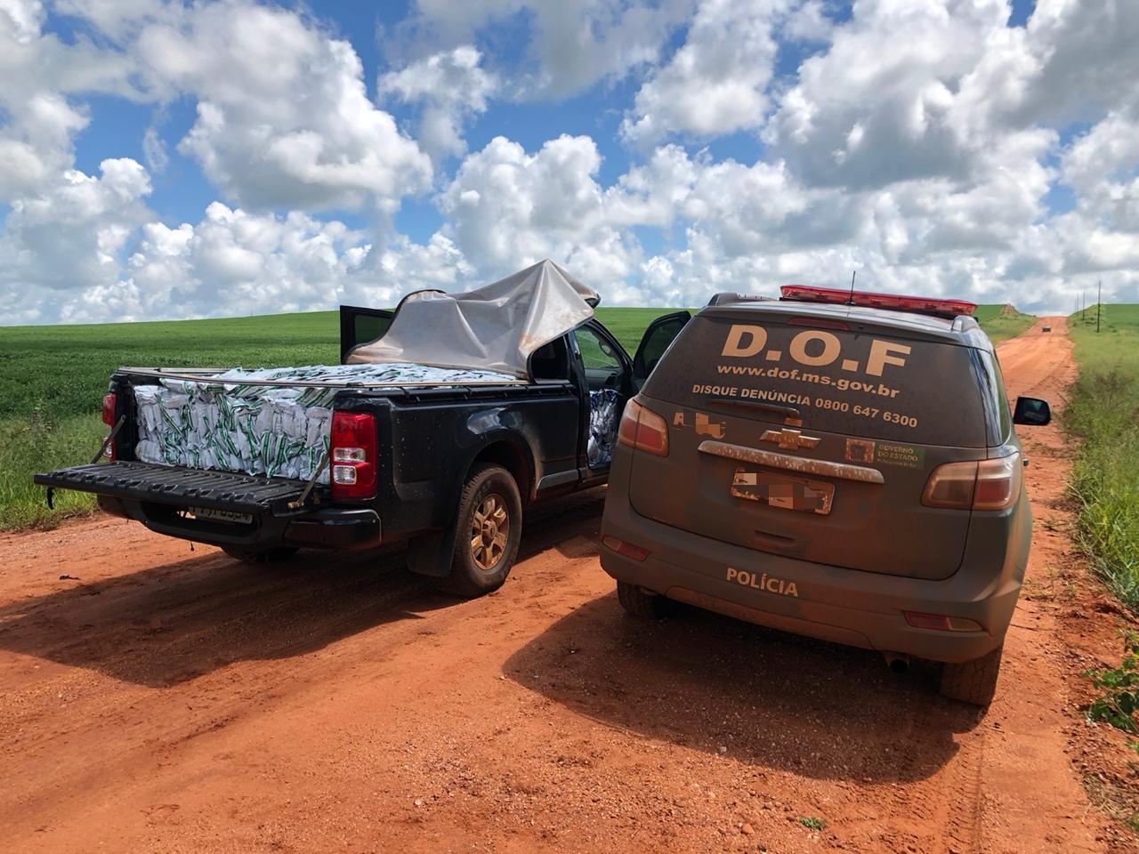 Camionete com uma tonelada de agrotóxico é apreendida pelo DOF durante a Operação Hórus em Ponta Porã Camionete com uma tonelada de agrotóxico é apreendida pelo DOF durante a Operação Hórus em Ponta Porã