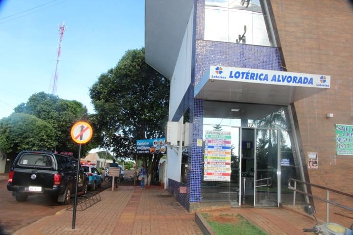 Em Nova Alvorada do Sul, bandidos furtam R$ 35 mil de lotérica Loteria Alvorada, foto Rone Cezar