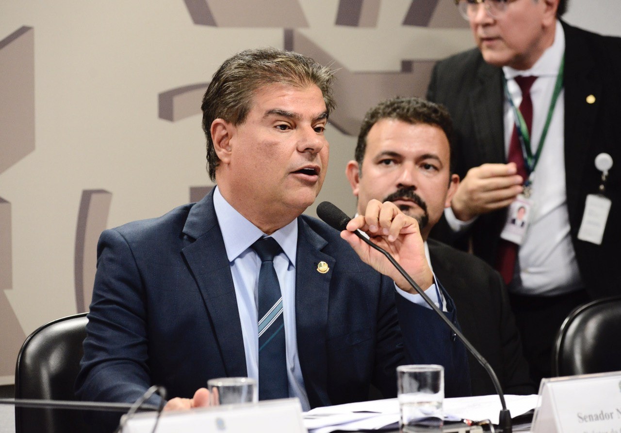 Senador Nelsinho Trad defende a previdência do país e cobra lista dos devedores Senador Nelsinho Trad defende a previdência do país e cobra lista dos devedores