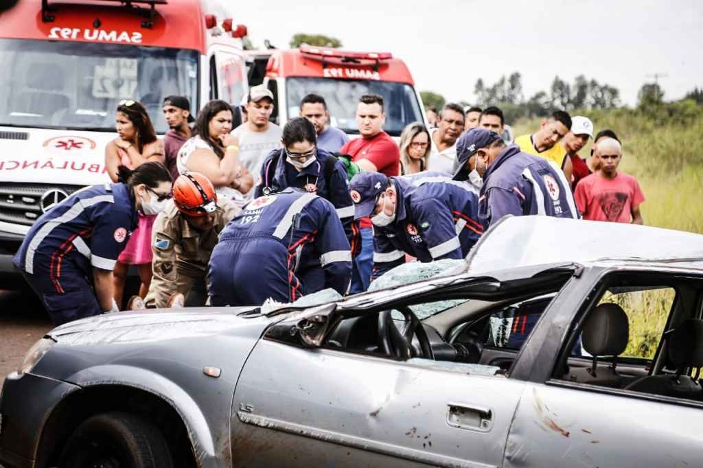 Voltando de festa, carro tomba e rapaz de 25 anos morre em acidente Foto: Henrique Arakaki, Midiamax
