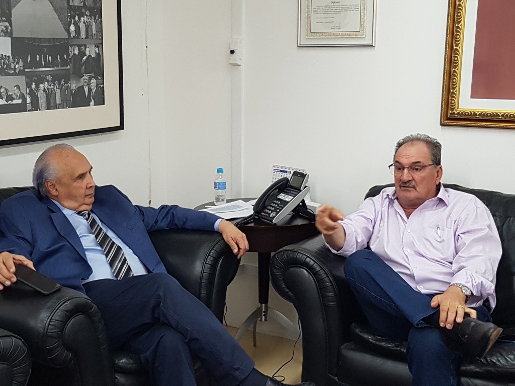 Cresce o apoio político à candidatura de David