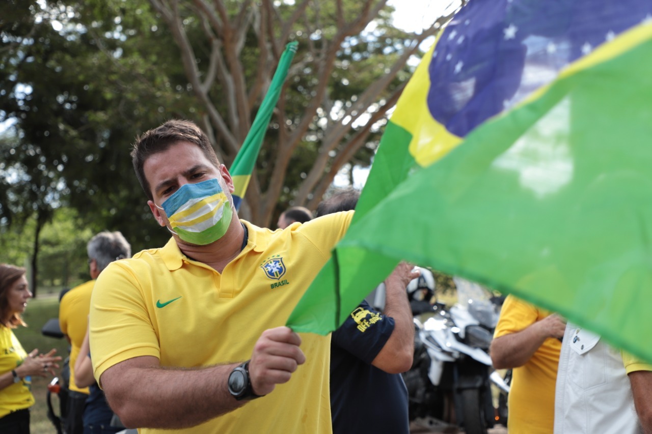 Capitão Contar e milhares de campo-grandenses vão às ruas em manifestações Pró-Brasil e Pró-Bolsonaro