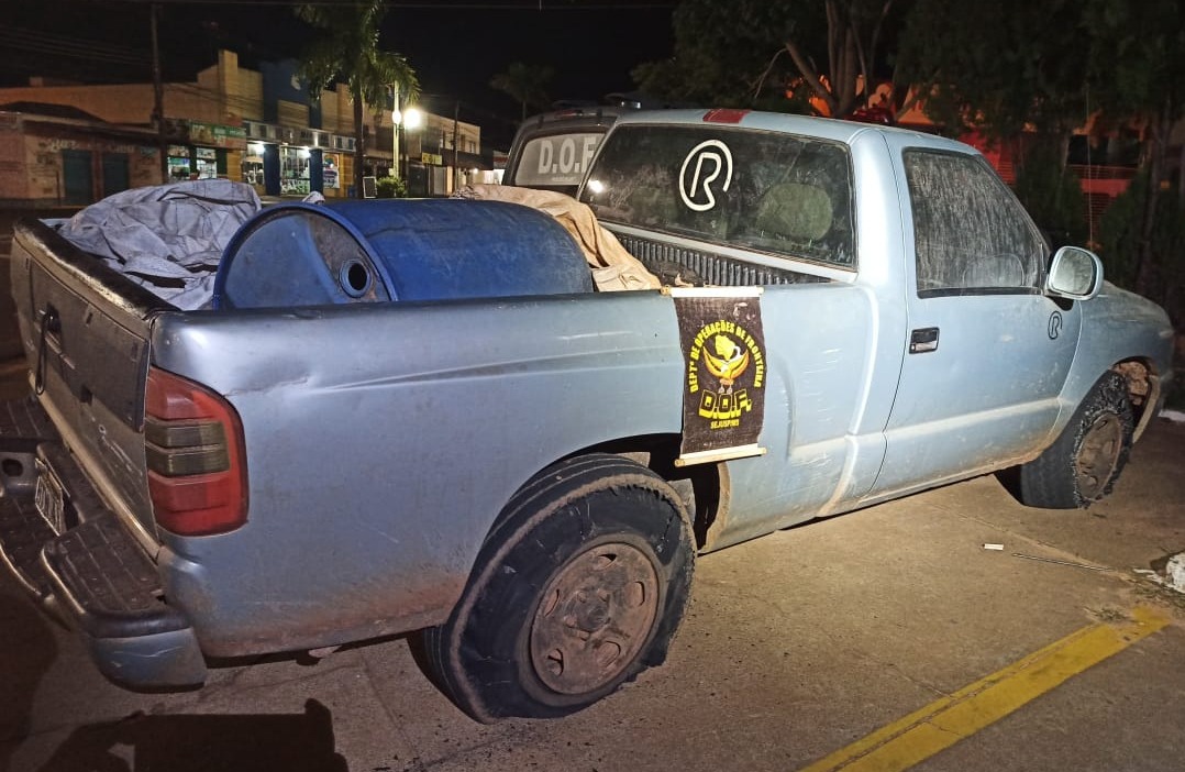 Após fugir de bloqueio policial homens são presos pelo DOF durante a Operação Hórus Após fugir de bloqueio policial homens são presos pelo DOF durante a Operação Hórus