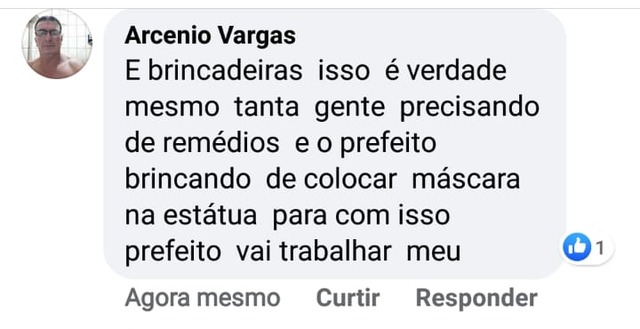Máscara em estátua gera onda de críticas ao prefeito de Nova Alvorada do Sul