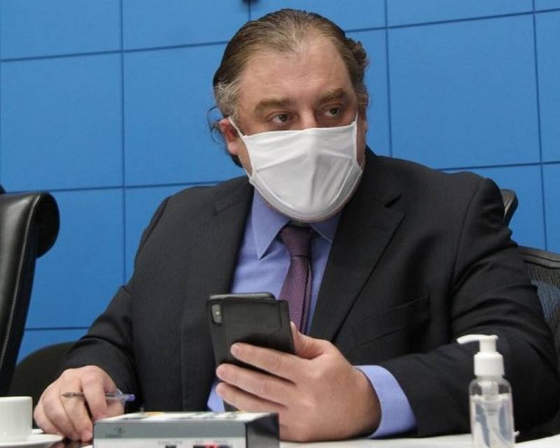 Deputado Neno Razuk homenageia Embrapa de Dourados pelo aniversário de 45 anos Deputado Neno Razuk homenageia Embrapa de Dourados pelo aniversário de 45 anos