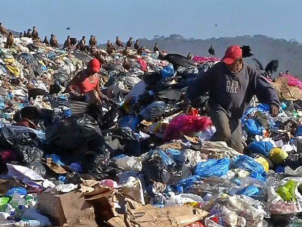 Nova Alvorada do Sul esta entre os 63 municípios de MS que ainda usam lixão Aterro sanitário de Campo Grande na época que entrou em vigo o PNRS (Foto: Reprodução/TV Morena)