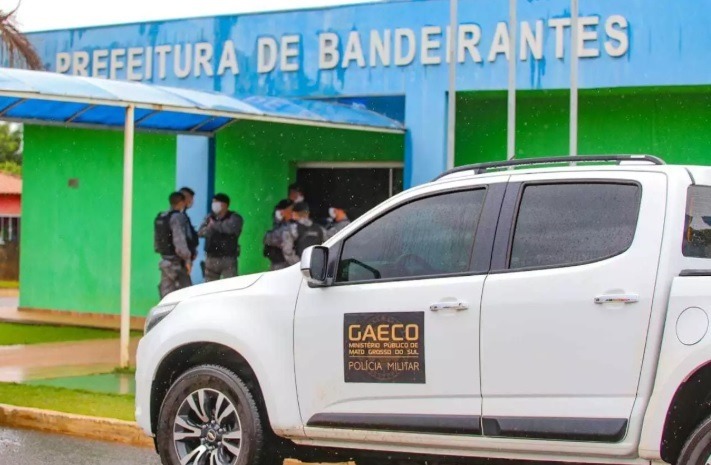 Prefeito Alvaro Urt consegue liminar, mas não impede Câmara de julgar cassação