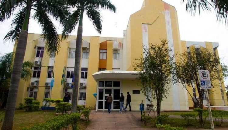 Justiça manda suspender licitação da prefeitura de Corumbá Justiça manda suspender licitação da prefeitura de Corumbá