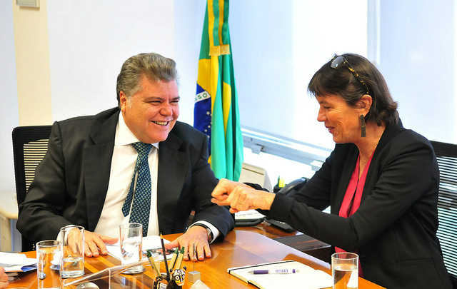 Sarney Filho e Bunny.; Foto: Paulo de Araújo/MMA