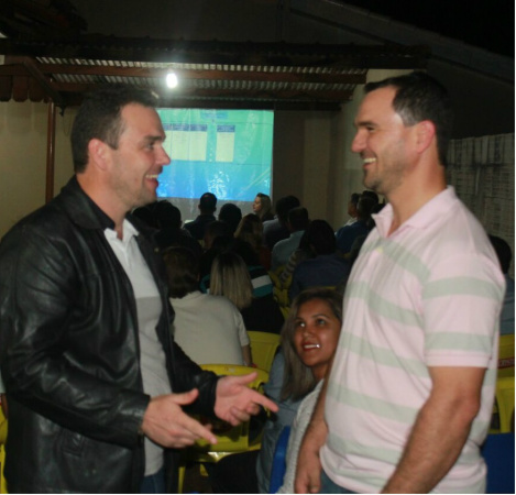 Pré candidatos do PSDB recebem orientações sobre regras eleitorais Pré Candidato a Reeleição Juvenal Neto e o Coordenador Geral de Campanha do PSDB Paulo Renato.;/Foto: Jornal Correio do MS