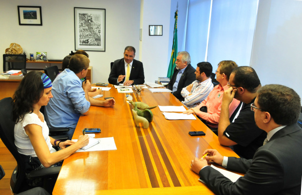 Secretário executivo recebe representantes da Asso.:/ Foto MMA
