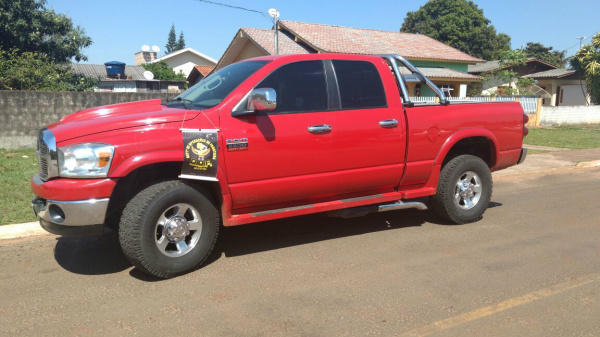 DOF apreende caminhonete com adulteração em Amambaí DOF apreende caminhonete com adulteração em Amambaí